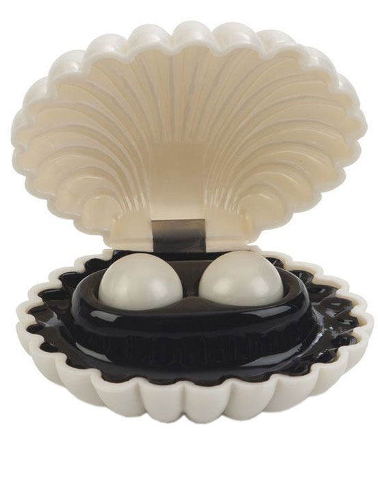 Шарики Pleasure Pearls в белой ракушке, белые, диаметр 20 мм